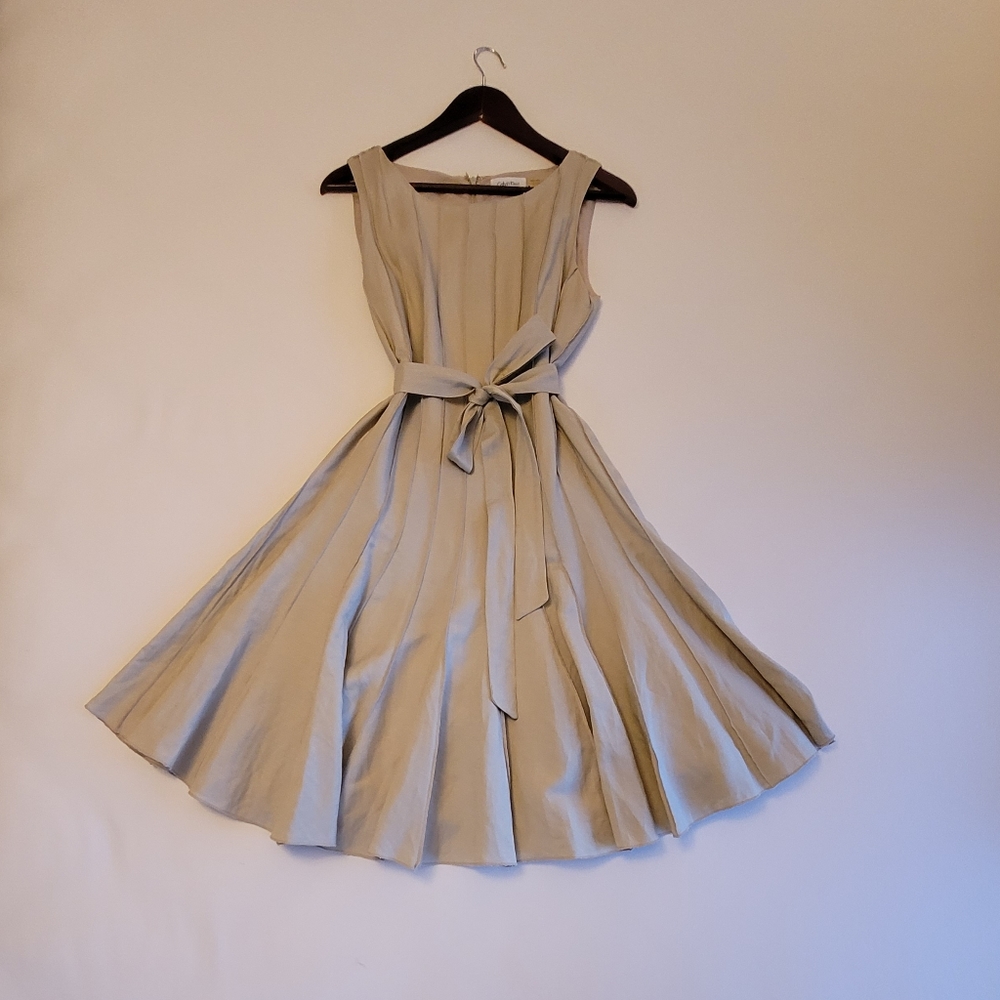 Celvin klein beautiful tan dress linen